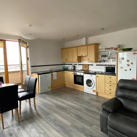 Vera'S Penthouse Wexford Exterior photo